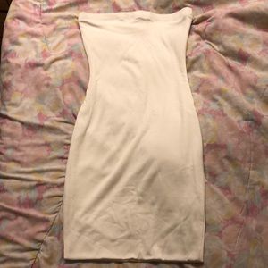 white bandeau strapless dress